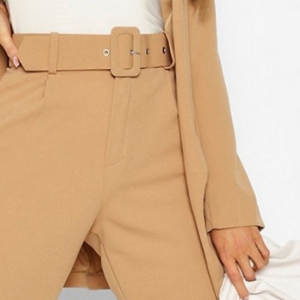 Tan belted dress pants - Picture 2 of 7
